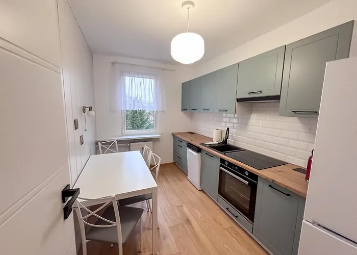 Libra - Nad Morzem Kolobrzeg